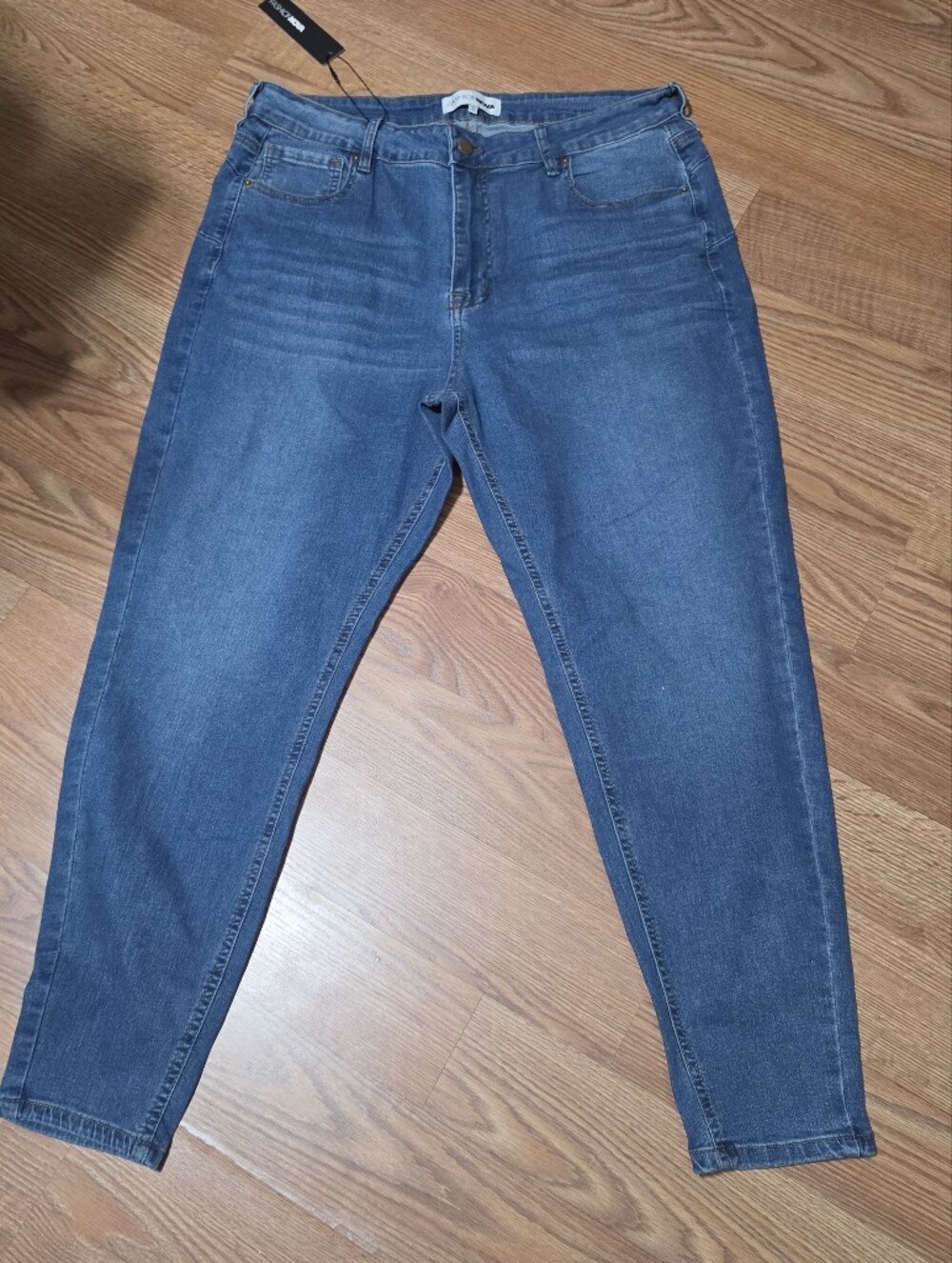 FASHION NOVA  Dark Blue Skinny Jeans